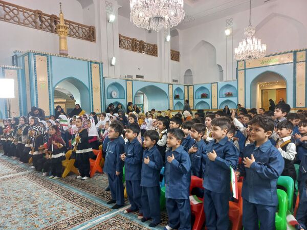 پیش‌دبستانی‌ها سال تحصیلی را در آغوش امام رضا آغاز کردند