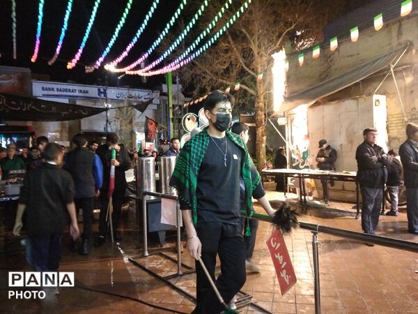 تجمع مردمی برای خونخواهی در مسجد جامع شهرستان نیشابور