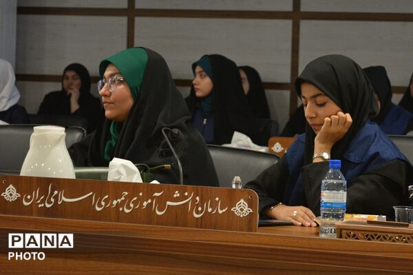روز خبرنگار با حضور وزیر آموزش و پرورش
