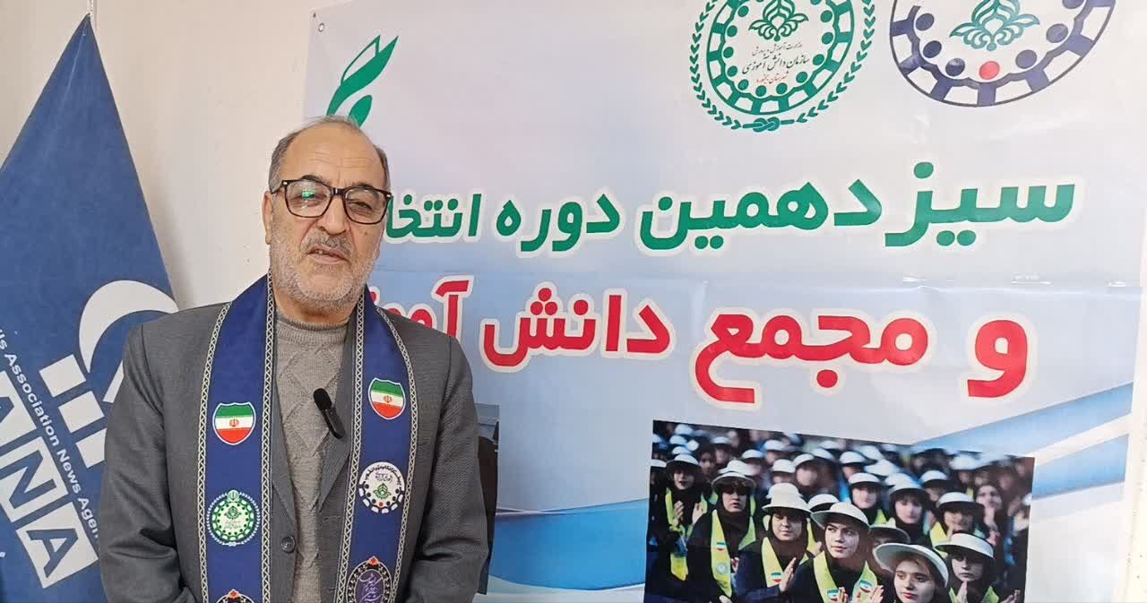 دانش‌آموزان فعال یک گام جلوتر از همسالان خود حرکت می‌کنند