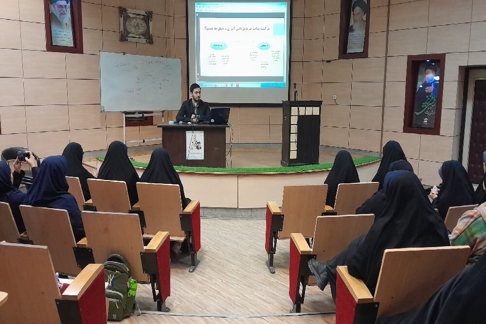 برگزاری جلسه هم‌اندیشی پدافند غیرعامل دانش‌آموزی