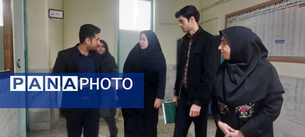 بازدید استانی کارشناس بهداشت از دبیرستان شهید محمدی پور