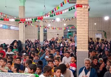 ویژه برنامه ولادت امام رضا (ع) در روستایِ رفن