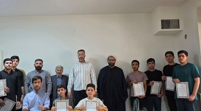 تجلی خدمت‌گزاری دانش‌آموزان بسیجی در موکب «انصار المهدی»