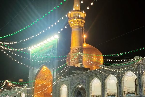 قاب های ماندگار از حرم امام رئوف در ایام دهه کرامت