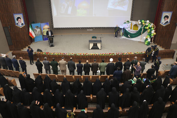 رونمایی از کارت خدمت جهادی معلمان در قم