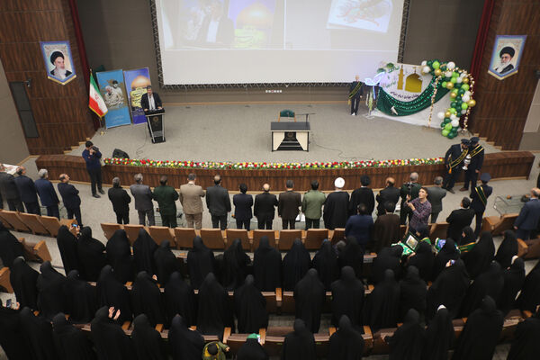 رونمایی از کارت خدمت جهادی معلمان در قم