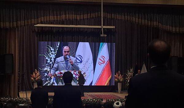 آیین نکوداشت خیر مدرسه ساز عبدالرضا وکیلی با حضور وزیر آموزش و پرورش در نیشابور 