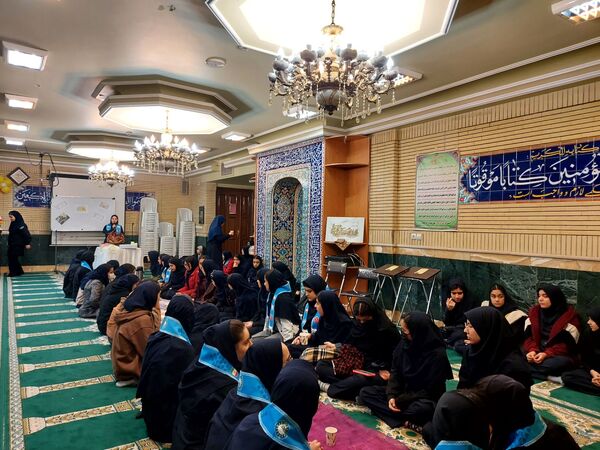 جشن نیمه شعبان در دبیرستان خیرغیابی