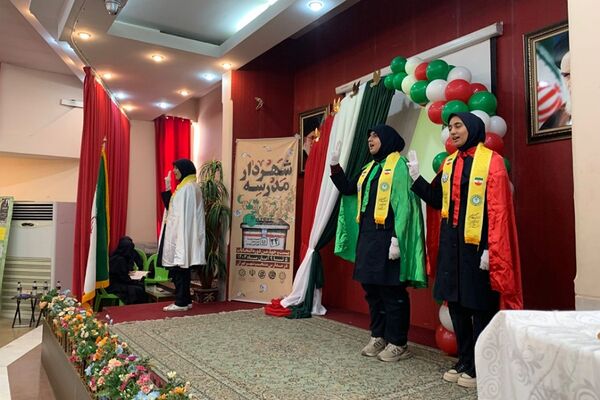 انتخابات شهردار مدرسه در دبیرستان راضیه شکرایی ناحیه دو شهرری 