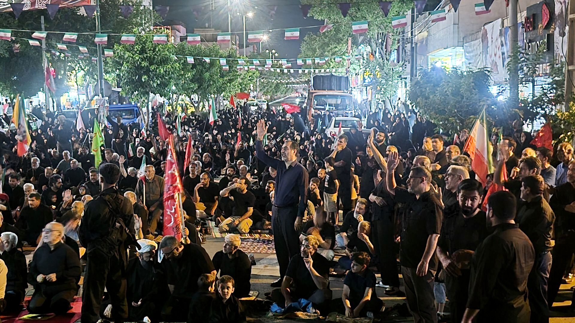 ندای لبیک از صحن دل‌ها تا میدان نبرد