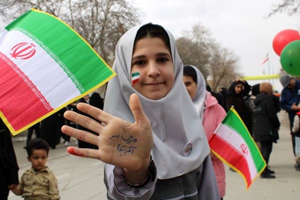 حضور پرشور مردم سملقان در راهپیمایی ۲۲ بهمن