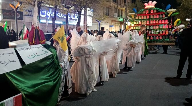 مراسم شهادت امام امت و شهدای میناب در شهرکرد