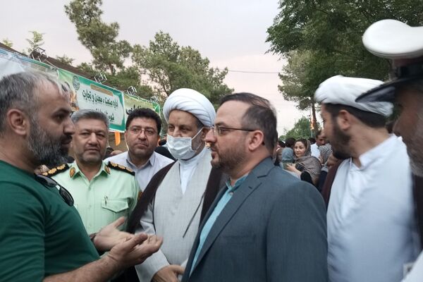 بازدید مسئولان رباط کریم از جشن کیلومتری عید غدیر