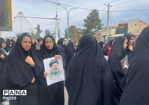 حضور گسترده فرهنگیان شهرستان خاتم در راهپیمایی روز قدس