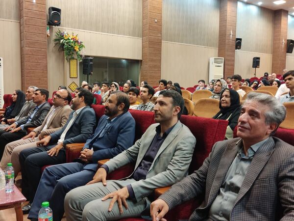 جشن ستارگان دبیرستان هیأت امنایی توحید دوره اول