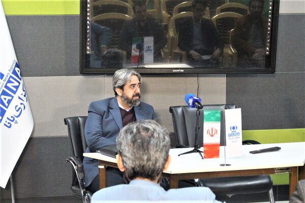 نشست صمیمی «محمد عکاف» با مدیران روابط عمومی نواحی آموزش و پرورش قم