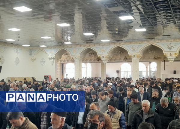 نماز جمعه در کاشمر