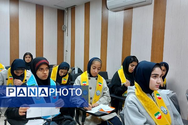  انتخابات شورای دانش‌آموزی منطقه‌ای در کهریزک 