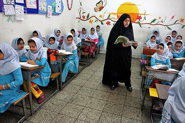 «مدرسه تلویزیونی» به شبکه آموزش بازگشت