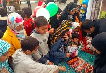 دهه نودی ها، سربازان جشن تولد ۴۷ سالگی انقلاب