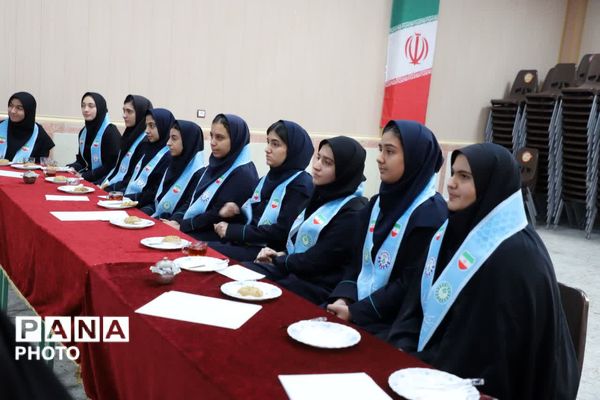 مطالبات بی‌واسطه شورای دانش‌آموزی مدرسه شهید مسافری تبریز با مسوولان وزارت آموزش و پرورش 