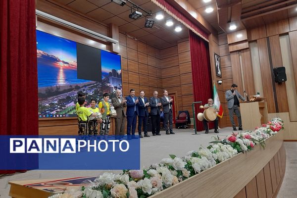 گردهمایی دبیران تربیت بدنی شهریار بهانه‌ای برای تقدیر از تلاش‌های بی‌وقفه دبیران