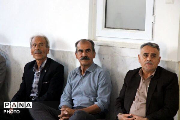 گردهمایی مدیران اسبق دبیرستان شبانه روزی قاضی