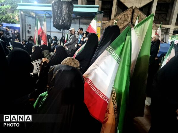 میدان المپیک منطقه ۵ تهران، جلوه‌گاه شکوه ایستادگی و غیرت مردم