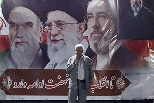 جشن تکلیف، آغازی بر مسئولیت‌پذیری و تبعیت از فرامین الهی برای دانش‌آموزان است 