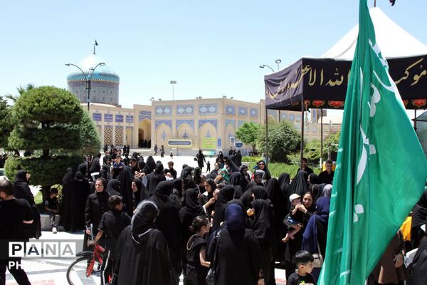 مراسم شیر خوارگان حسینی در آرامگاه شهید مدرس