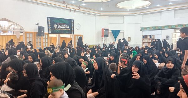 آیین شیرخوارگان حسینی در نخستین روز محرم در مساجد  نیشابور و شهر بار