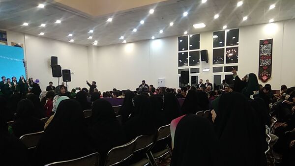 مراسم جشن ولادت حضرت علی علیه السلام همراه با مراسم  ازدواج زوج جوان در مصلی بوستان خورشید