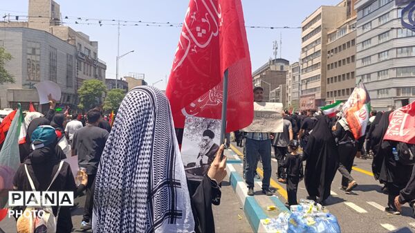 رستاخیز تاریخی لثارات خامنه ای در تهران
