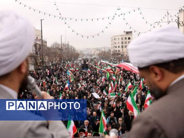 چهل و هفتمین جشن بزرگ پیروزی انقلاب در مشهد