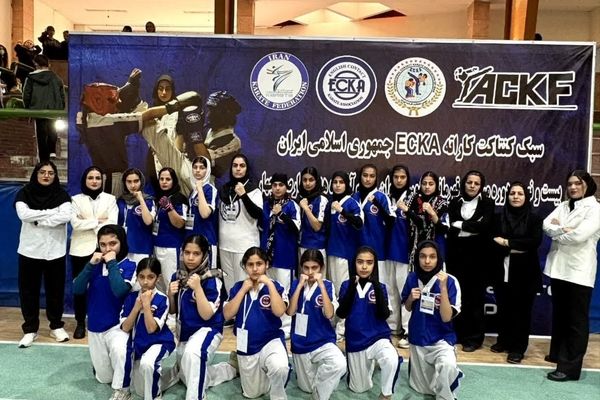 درخشش بانوان کوهدشتی در مسابقات کشوری کنتاکت کاراته