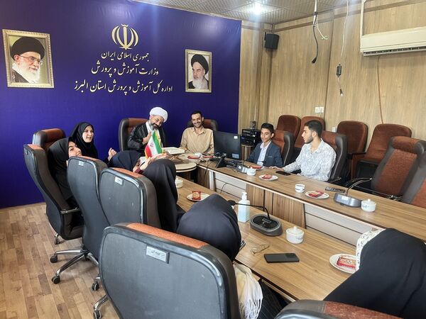 برگزاری نشست شورای دانش‌آموزی استان البرز