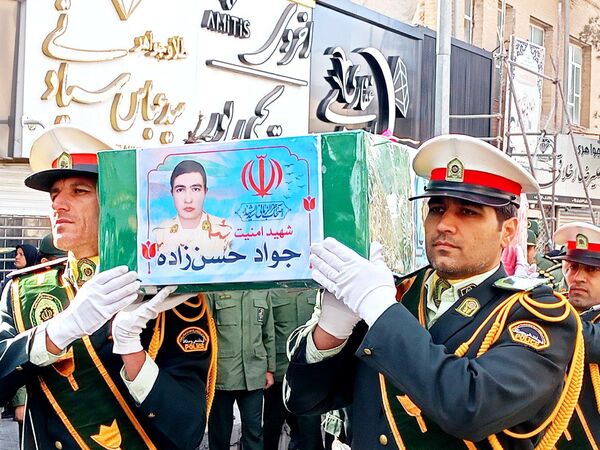 تشییع با شکوه شهید جوادحسن زاده شهید مرزبانی فراجا