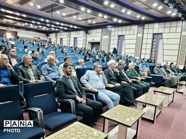 اختتامیه اولین جشنواره دانش‌آموزی ابوذر در خراسان جنوبی