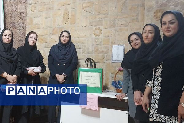 برگزاری انتخابات انجمن اولیا و مربیان در دبستان شهید مجید مجیدی ناحیه دو شهرری 