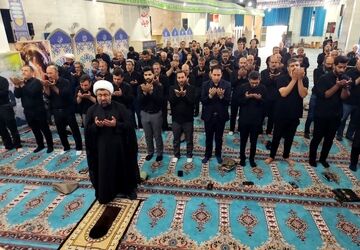 اقامه نماز پرشور عاشورای حسینی در صباشهر