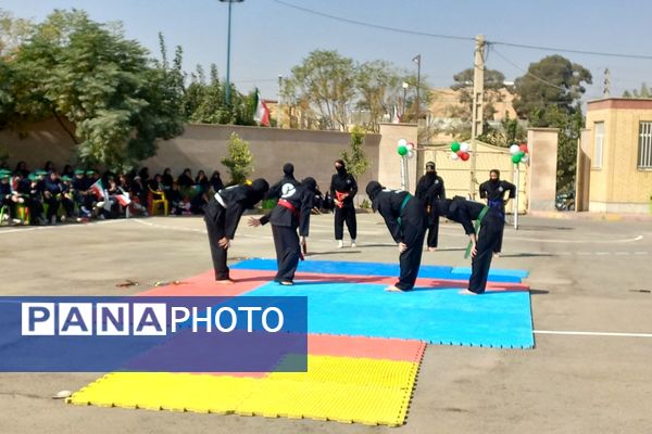 افتتاحیه المپیاد ورزشی درون‌مدرسه‌ای در دبیرستان منتصرین شاهد ورامین