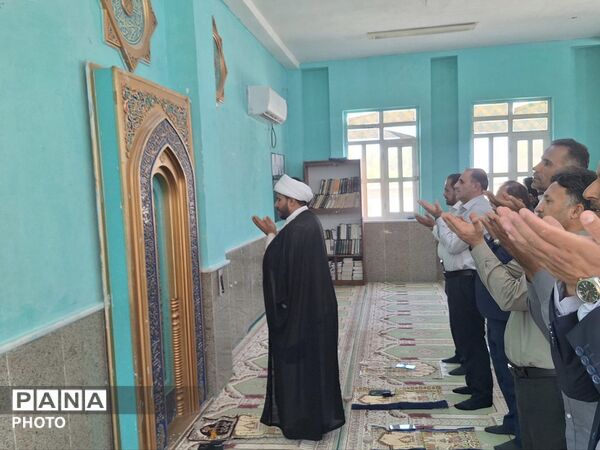«مهر، ایثار و مقاومت» در مدارس منطقه سندرک