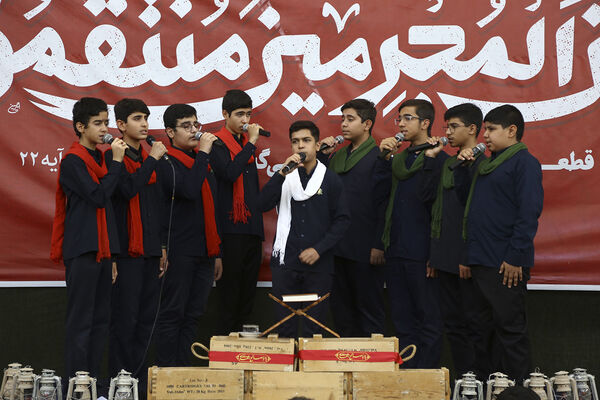 اجتماع ضد صهیونیستی نوجوانان فاطمی در حرم حضرت معصومه(س)