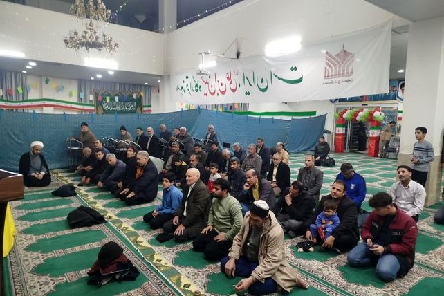 جشن پیروزی انقلاب در مسجد حضرت رسول اکرم(ص)