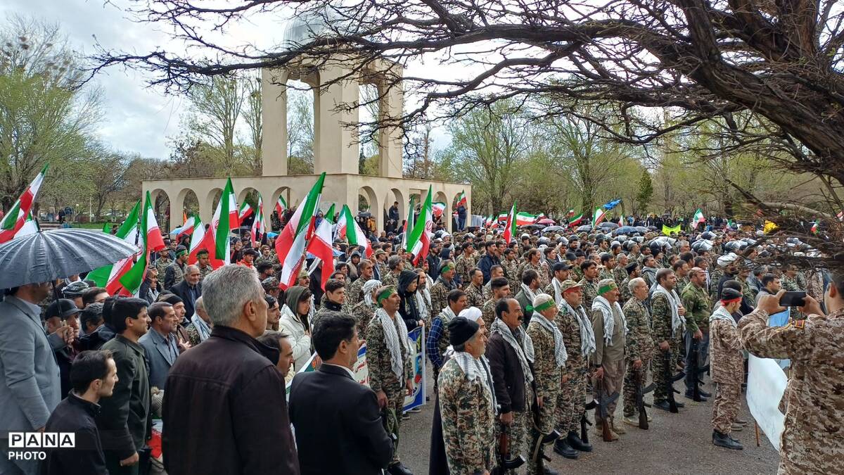 رزمایش جان‌فدا برای ایران امام رضایی در سراب