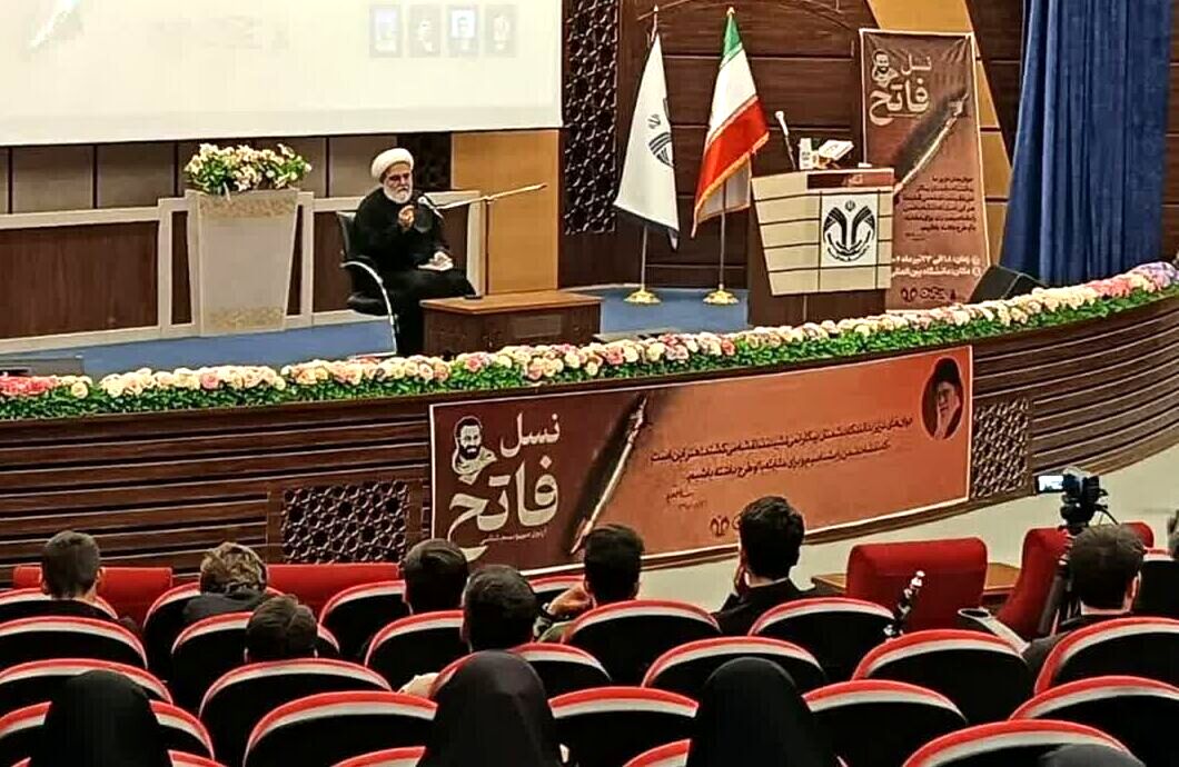 برپایی اردوی دانش‌آموزی - دانشجویی «نسل فاتح» در قم