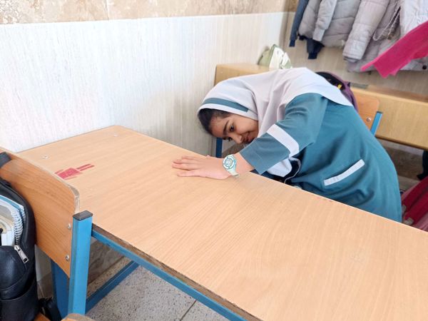 خانه تکانی آموزشگاه زهرا عبدالهیان به مناسبت فرارسیدن عید نوروز 