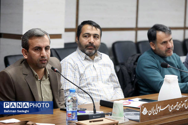 گردهمایی آموزشی مربیان و عوامل اجرایی عمره دانش‌آموزی