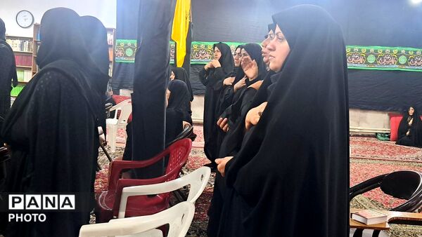 مراسم روضه و سینه زنی در مسجد صاحب‌الزمان(عج)